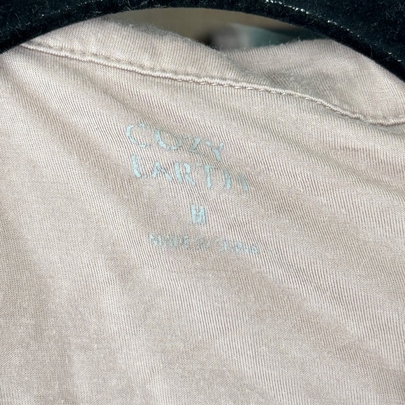 Cozy Earth Bamboo Pajamas set Stretch Knit Long Sleeve Top pants blush button - Picture 5 of 11